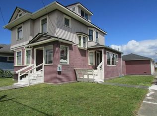 2561 E St, Eureka, CA 95501