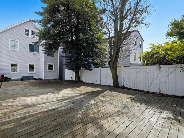 13 Meadow image 9 of 21