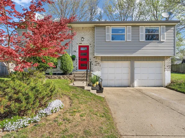 518 Concord Ct, Fishers, IN 46038