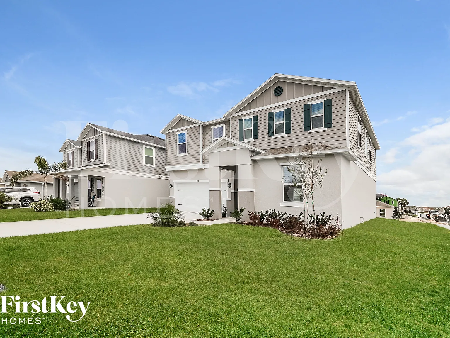 5 bed, 3.0 bath, 2566 sqft, $2,175 — Photo 2