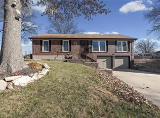 4223 E 42nd Street Ct, Independence, MO 64055