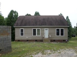 193 Rabbit Trl, Dobson, NC 27017