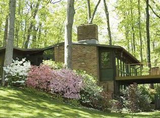 3316 Hartwell Ct, Falls Church, VA 22042