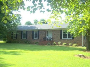 385 Ligon St, Baxter, TN 38544