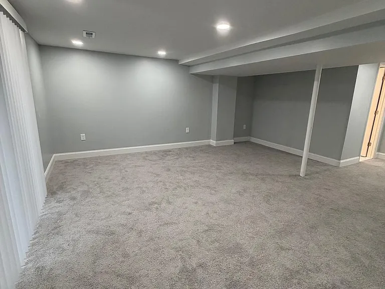 12928 Claxton Dr #6 — Photo 16