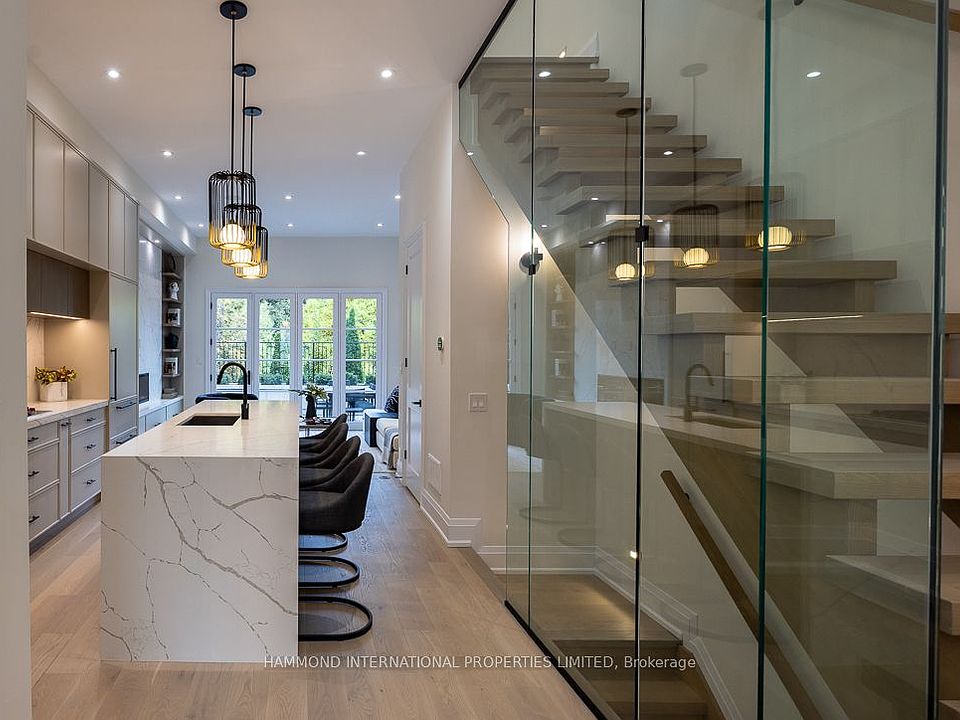 1st image of 1179 Avenue Rd