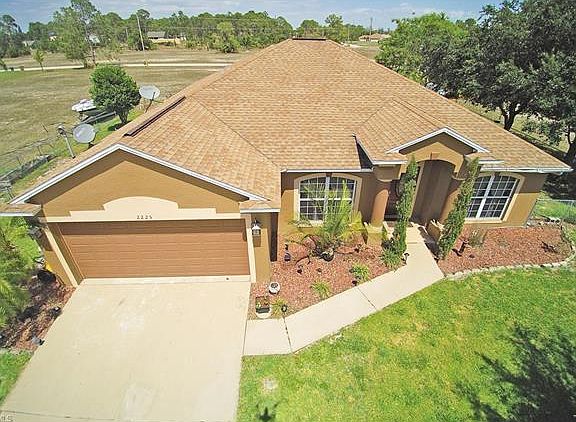 3rd image of 2225 NW 27th Ave