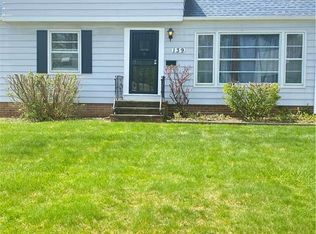 139 Flora Dr, Bedford, OH