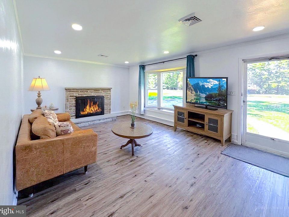 10225 Green Clover Dr, Ellicott City, MD 21042 | Zillow