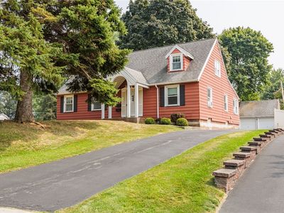 579 Lake Shore Blvd, Rochester, NY, 14617