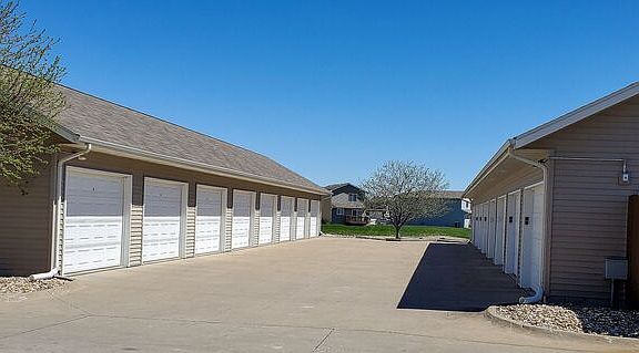 4th image of 460 N Kansas Ave #1