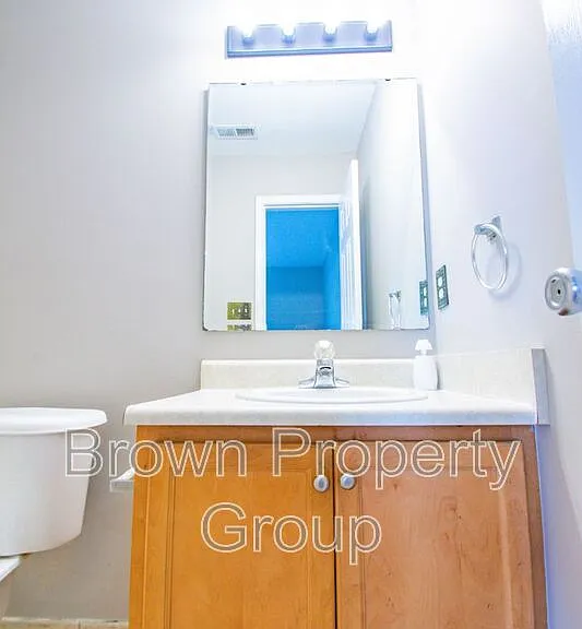452 Cityview Ln — Photo 15
