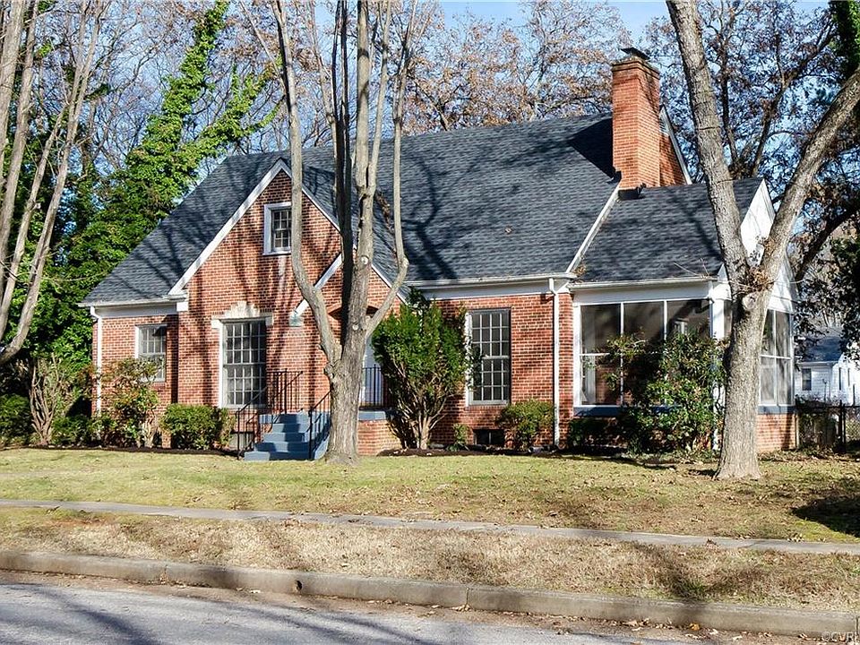 1st image of 807 W 31st St
