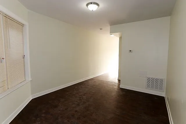 2944 W Montrose Ave #3 — Photo 7