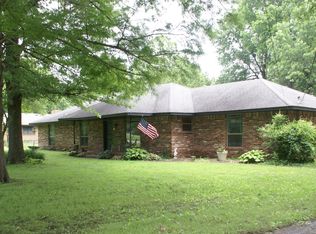 746 Spring Ln, Claremore, OK 74017