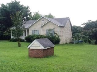 4844 Frankie Rd, Fuquay Varina, NC 27526