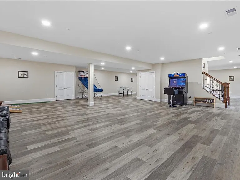 12107 Glen Mill Rd — Photo 29