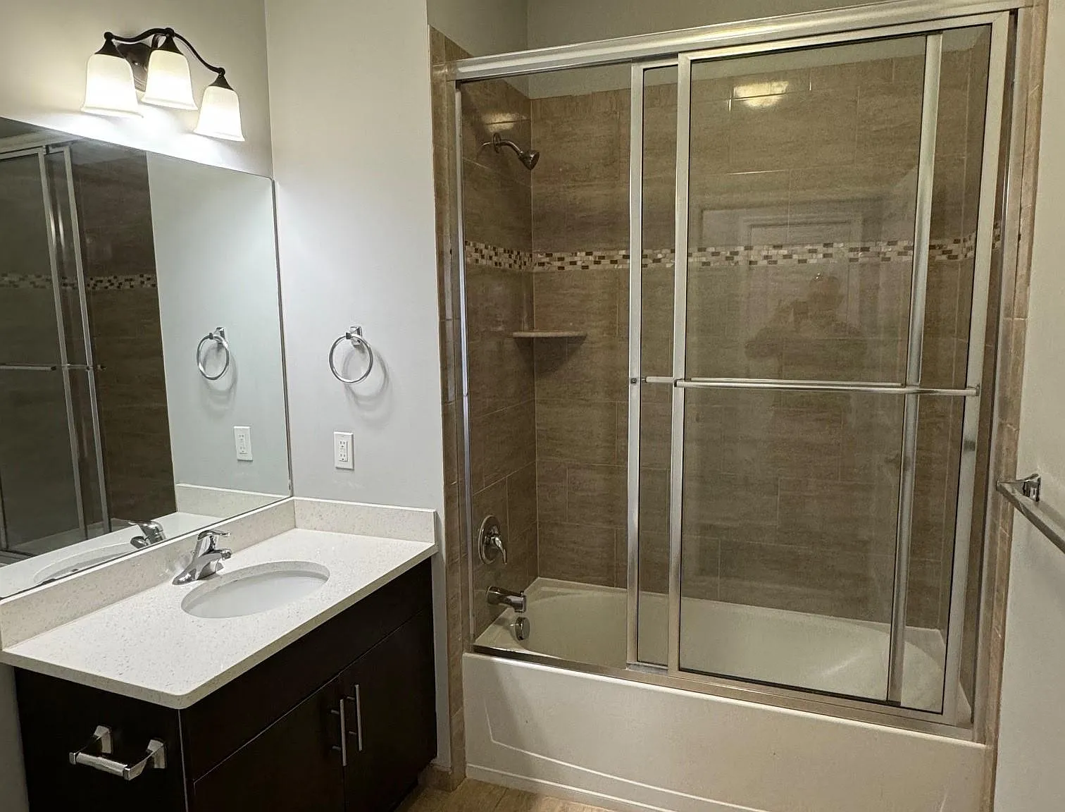 2 bed, 1018 sqft, $2,495 — Photo 4