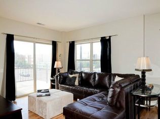 1150 W Roosevelt Rd #202, Chicago, IL 60608