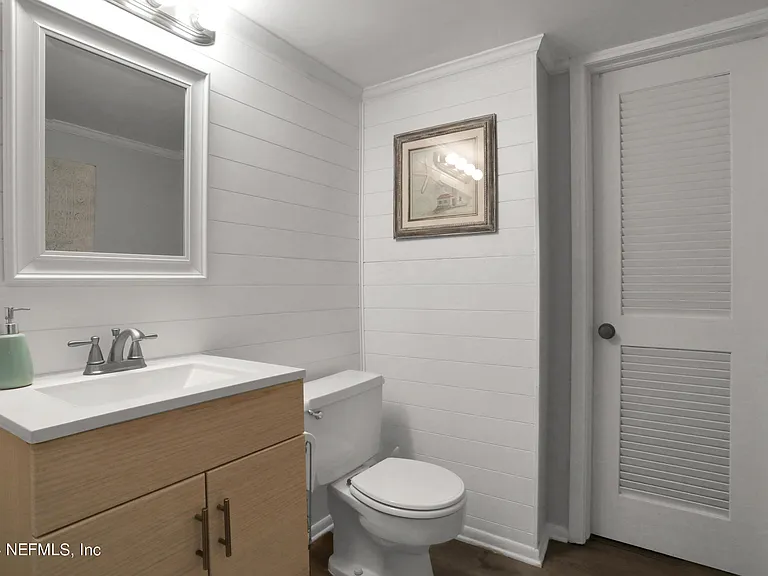 29 Nelmar Ave — Photo 40