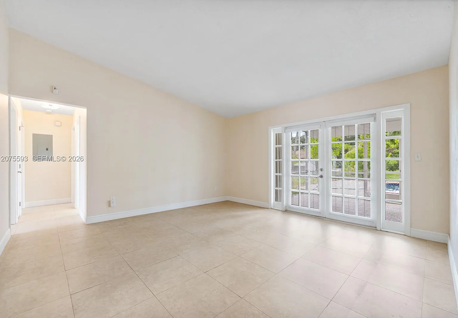 18468 Sw 89th Ct Cutler Bay, Fl 33157 — Photo 4