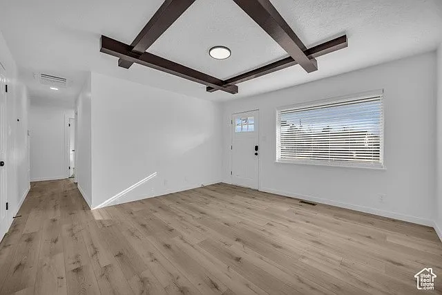 Room for rent — Photo 3