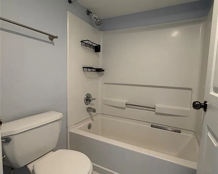 8804 Grand Palms Cir #A — Photo 9