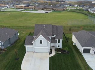 21131 W 186th Ter, Spring Hill, KS 66083