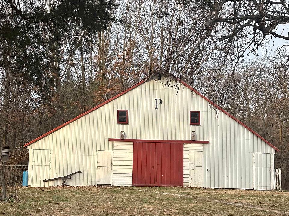 2nd image of 5813 N Kickapoo Edwards Rd