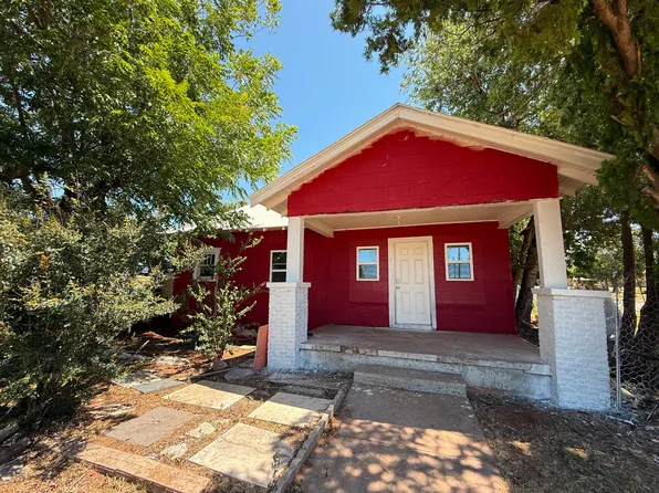 1400 S 3rd St, Chillicothe, TX 79225