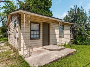161 N San Ignacio Ave, San Antonio, TX 78237
