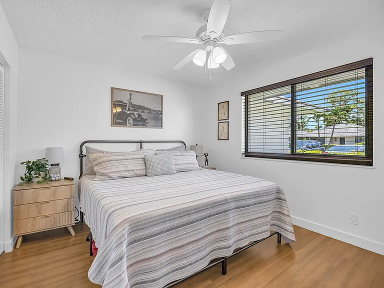 836 Club Dr — Photo 21