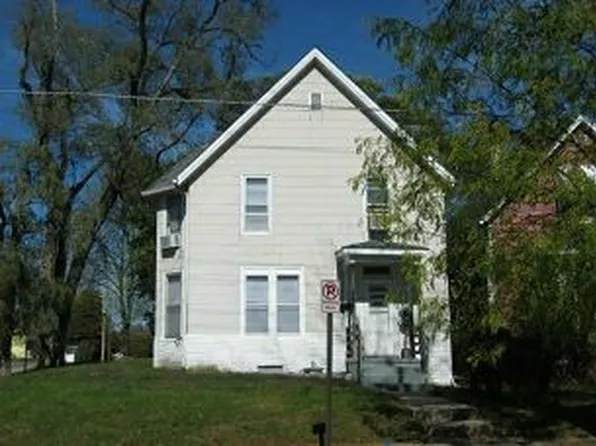 1502 12th Ave SE, Cedar Rapids, IA 52403