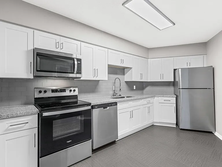 Skyline at Kessler — Photo 20