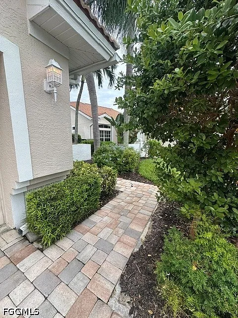 2 bed, 2.0 bath, 1543 sqft, $1,795 — Photo 4