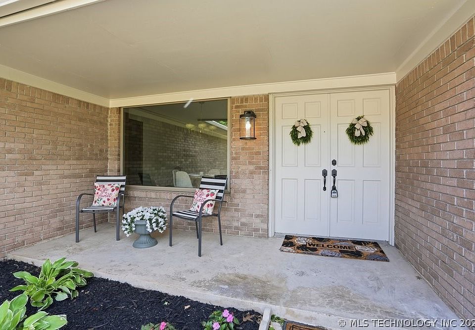 7027 E 47th St S, Tulsa, OK 74145 | Zillow