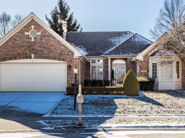7191 Pymbroke Cir, Fishers, IN 46038