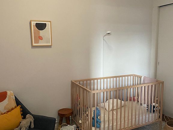 2nd image of 1949 Green St #6