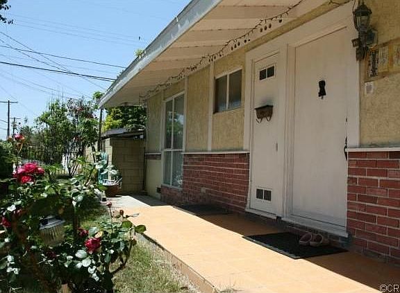 3rd image of 13437 Strathern St