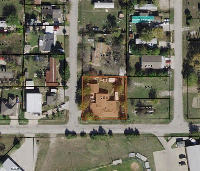 1st image of 109 Valerie Pl