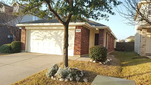 2816 Lynx Ln Photo 1