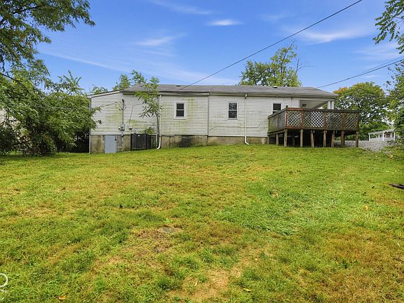 4th image of 2667 Boyd Ave