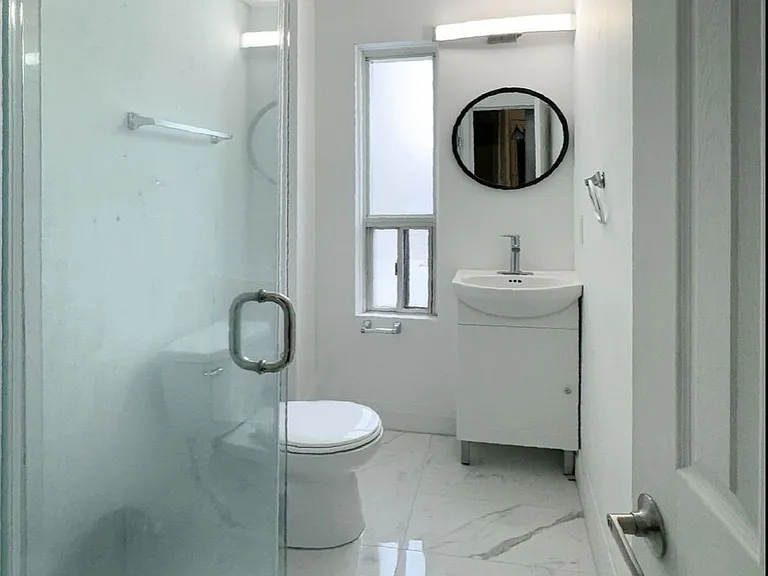 77 Northcote Ave #2 — Photo 6