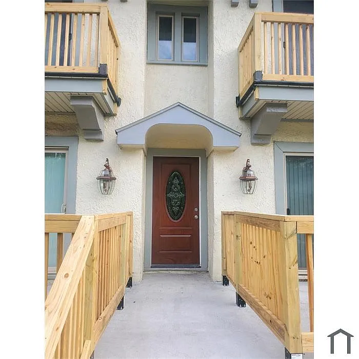 Building Photo - 312 Cambridge Ave #C