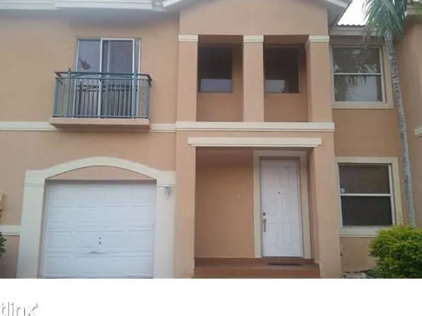 2198 NW 162nd Way, Pembroke Pines, FL 33028