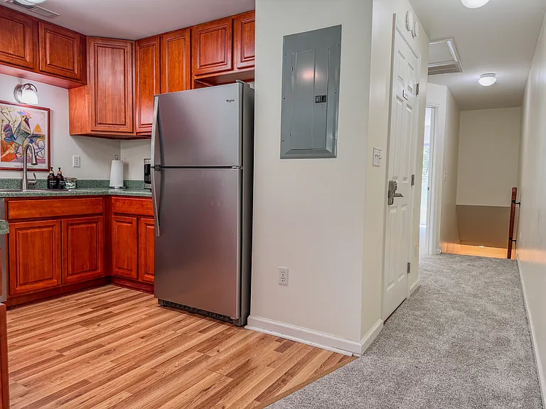 3 Higgins Rd #C — Photo 6