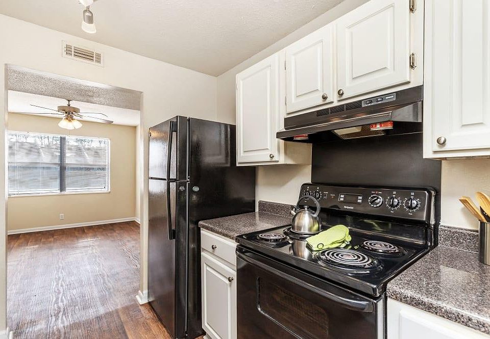1st image of 3871 Northside Dr #79mxem35f