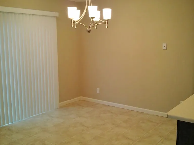 2361 Fleming Dr — Photo 5