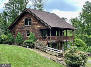 3719 Fiery Run Rd, Linden, VA 22642