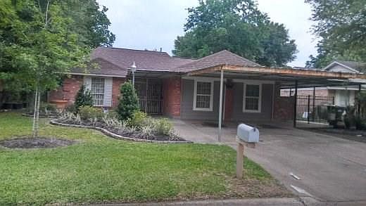 1st image of 3618 Hollybrook Ln